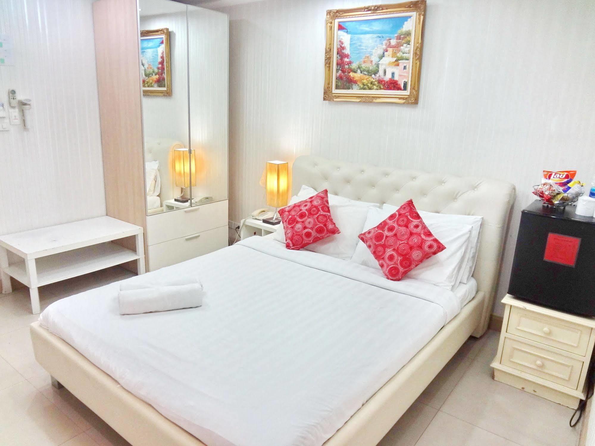 Diamond Residence Silom Bangkok Eksteriør bilde
